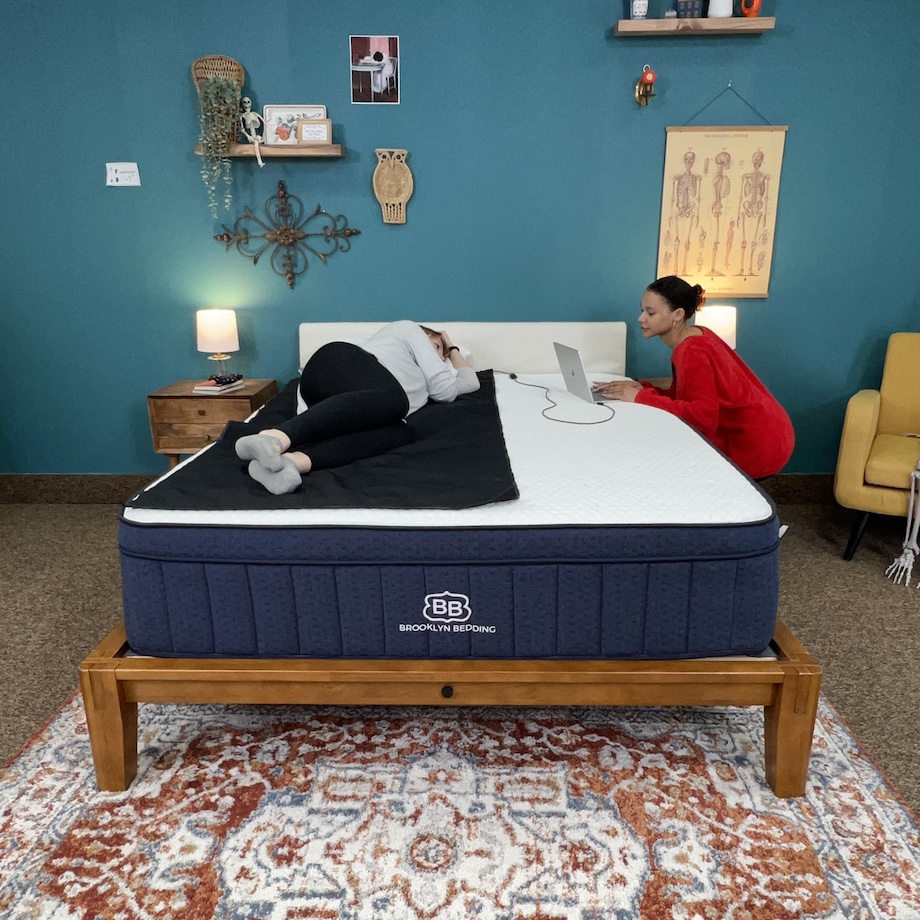 Brooklyn Bedding Aurora Luxe Pressure Testing